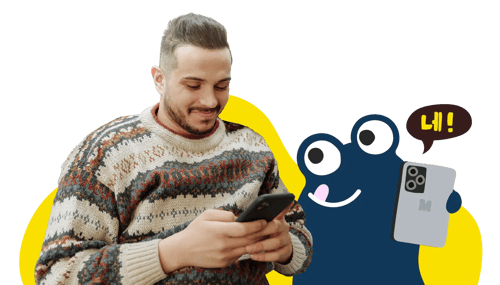 Man enjoying Mallo Chat